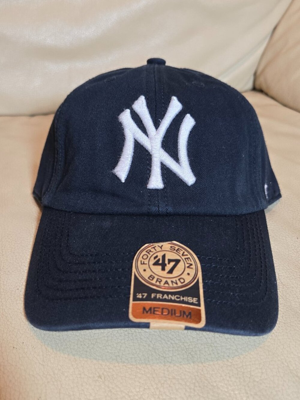 New York Yankees '47 Brand Navy Blue Fitted Franchise Hat Sizes S, M, Lg, XLarge